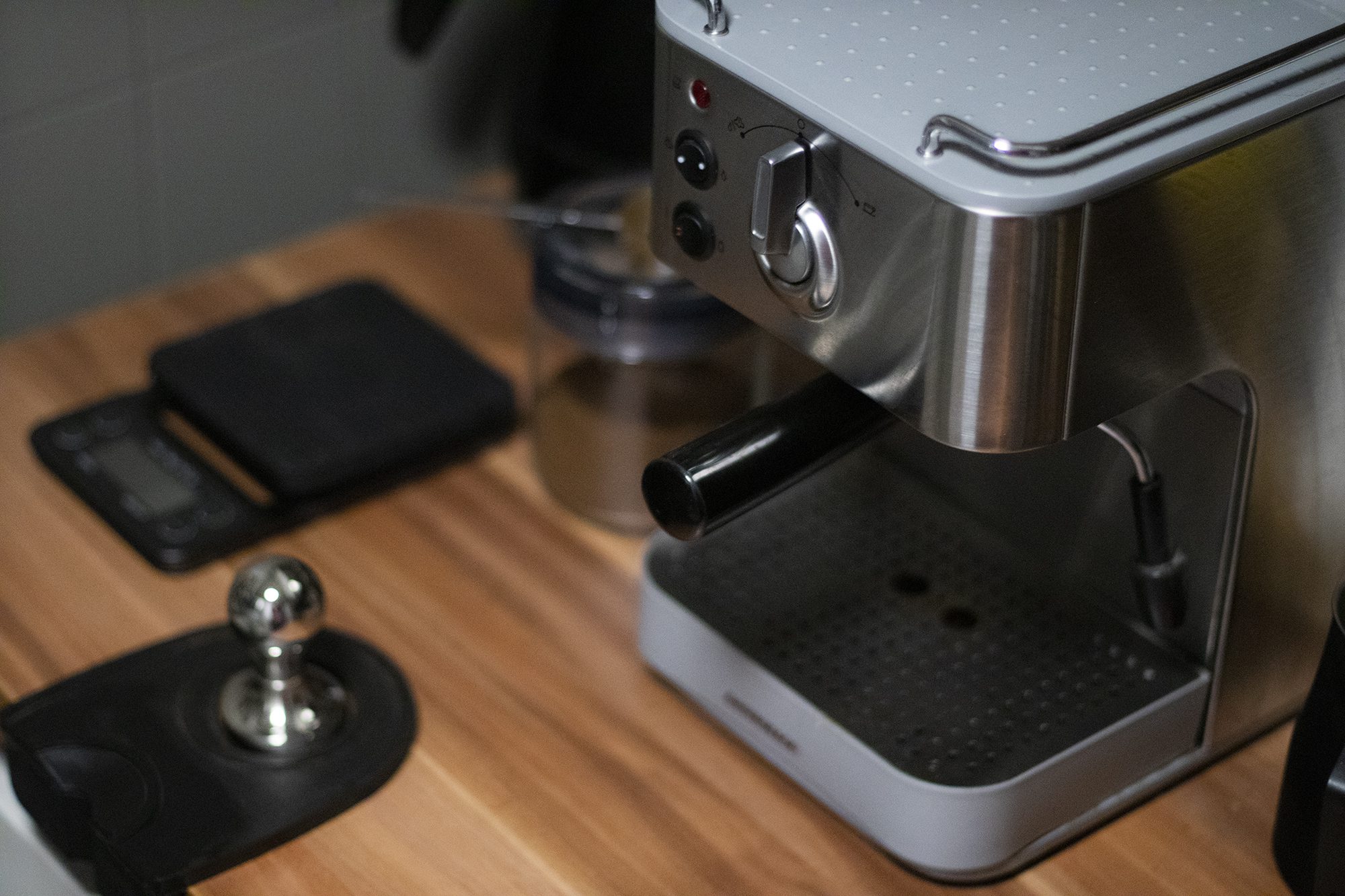 مقدمه‌ای بر آشنایی با دستگاه‌های قهوه‌ساز خانگی